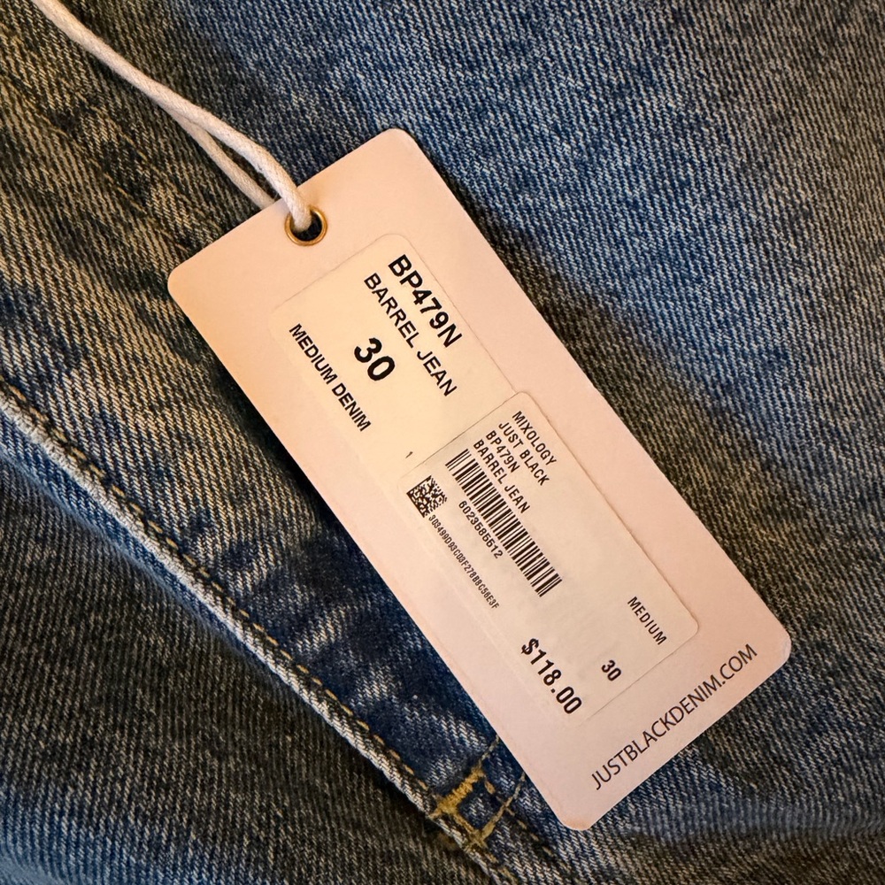 Just Black Barrel Jean NWT - Picture 4 of 4